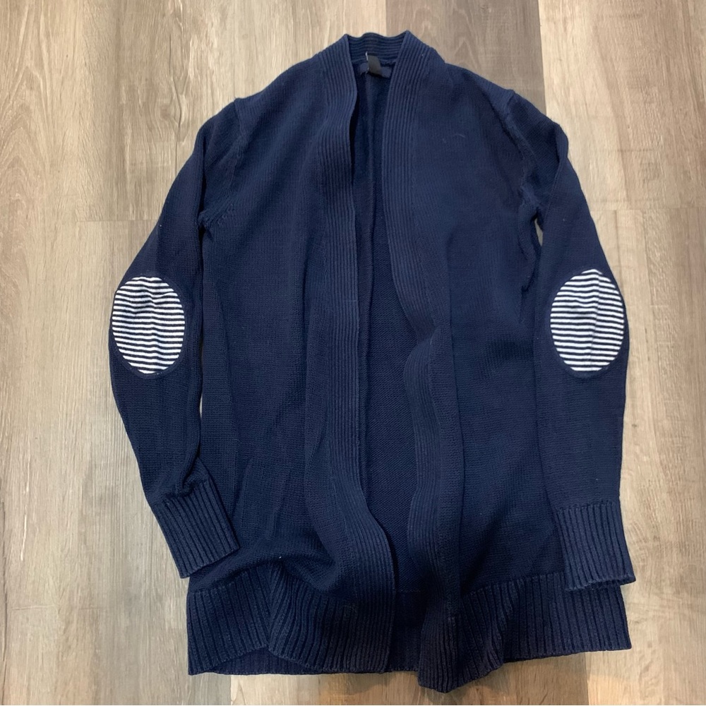 GAP sweater